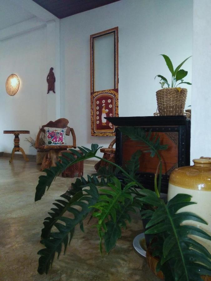 Barefoot Inn Kandy Eksteriør billede