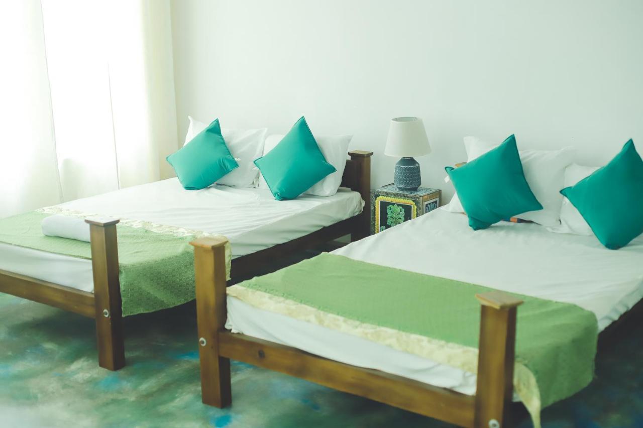 Barefoot Inn Kandy Eksteriør billede