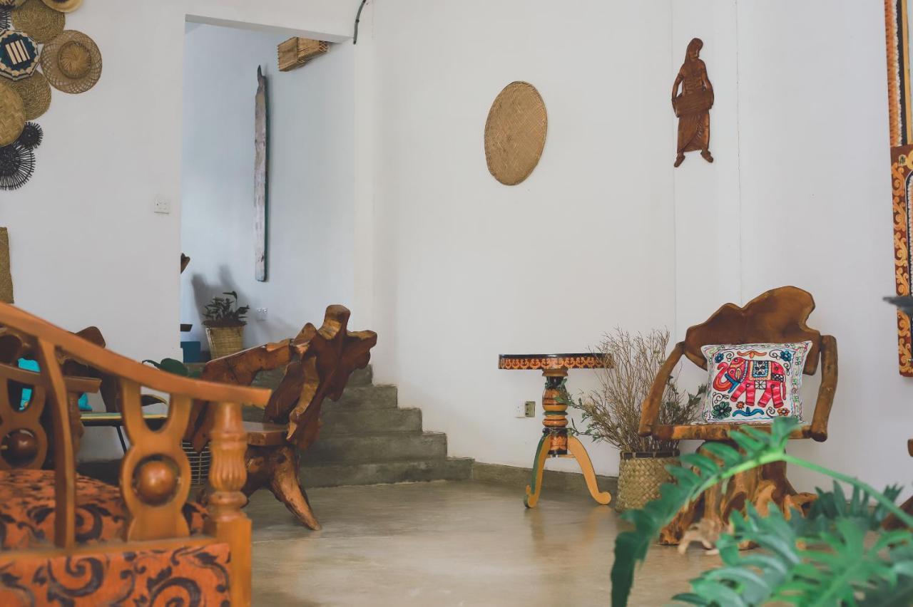Barefoot Inn Kandy Eksteriør billede
